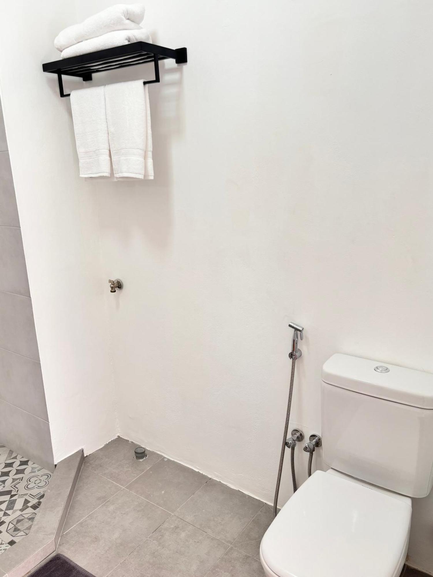 Maison Mont Choisy - One Or Two Bedrooms Apartment Trou aux Biches Eksteriør billede