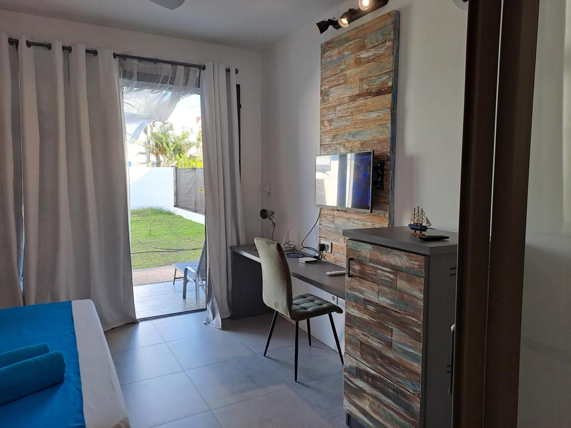 Maison Mont Choisy - One Or Two Bedrooms Apartment Trou aux Biches Eksteriør billede